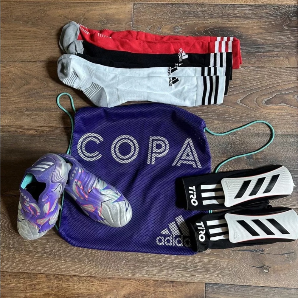 M6.5/W 7.5 soccer LOT Copa Sense+ laceless firm ground cleats size  guards socks